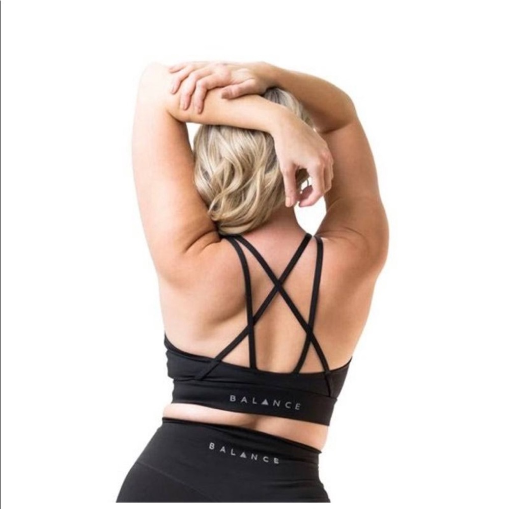 Balance atheletica quest top sports bra